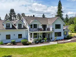 One-Of-A-Kind Gated Lake Stevens Retreat