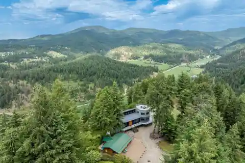 Modern Retreat on 20 Acres