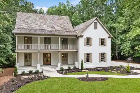 Unparalleled Luxury in the Coveted North Valley Community