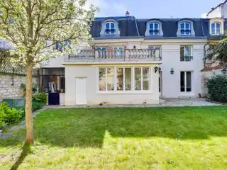 Period Charm with Modern Comforts