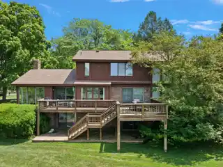 Serene All-Sports Lakefront Home