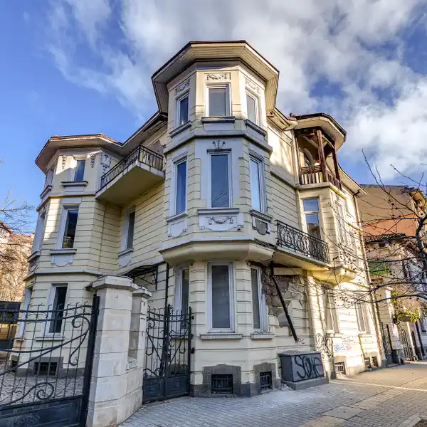 UNIQUE HOUSE IN THE CENTER OF SOFIA FOR SALE