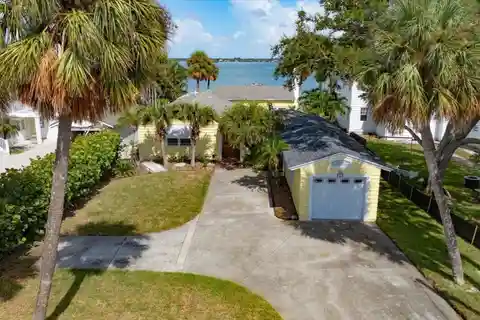 Build Your Dream Home on the Water