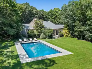 Hamptons Charm Meets Modern Luxury Farmhouse