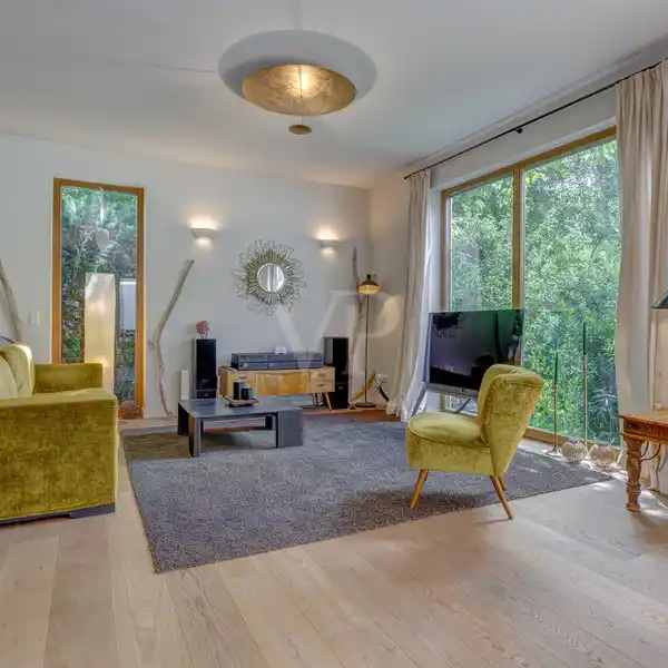 EXCEPTIONAL AMBIANCE IN AN IDYLLIC LOCATION