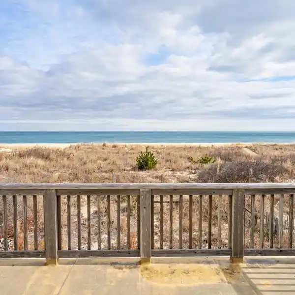 CHARMING OCEANFRONT BEACH HOME