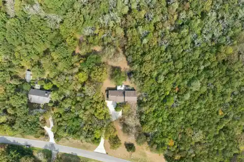 Meticulously Remodeled Home in Montpier Farms