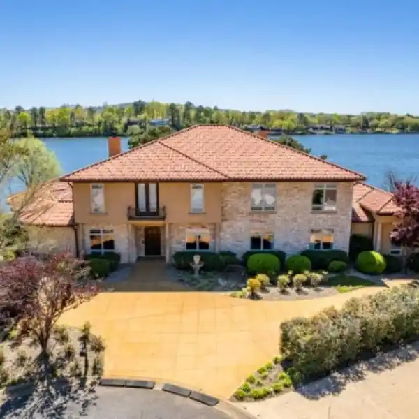 TUSCAN INSPIRED LUXURY WITH 260 FEET OF FRONTAGE AND THE EXCEPTIONAL VIEWS!