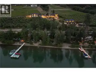 Extravagant Waterfront Estate