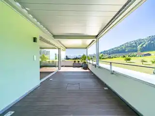 Stylish and Sunny Penthouse