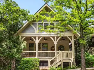 Stylish Smart Home in Prime Location