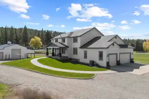 Custom Home and Horse Property on 4.3 Acres