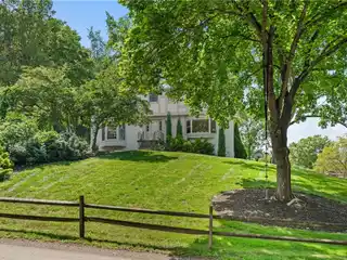 Beautifully Updated Home in Falconhurst