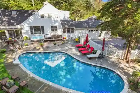 Expanded Ranch on Spectacular Property
