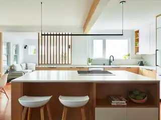 Exceptional Sun-Filled Duplex