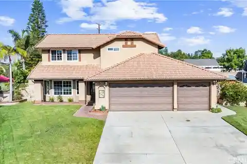 Outdoor Entertaining with Lush Garden and Fruit Trees