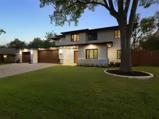 Rare Find in Northwest Hills