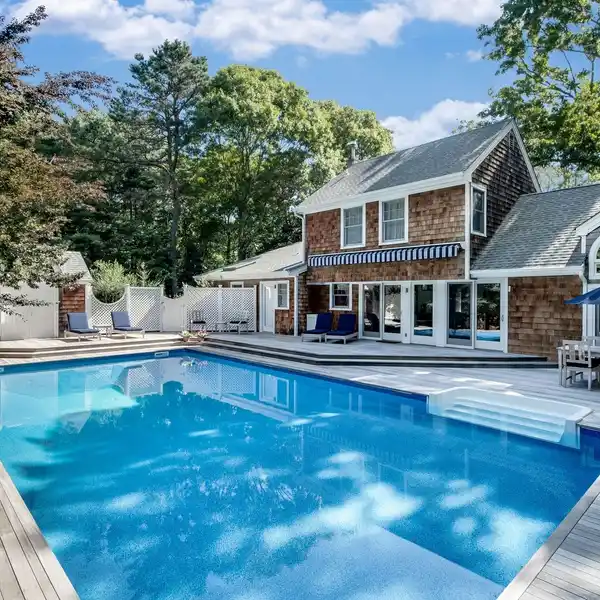 FABULOUSLY RENOVATED RENTAL HOME IN A GREAT LOCATION