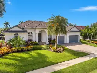 The Ultimate Island Lifestyle in an Upscale Community