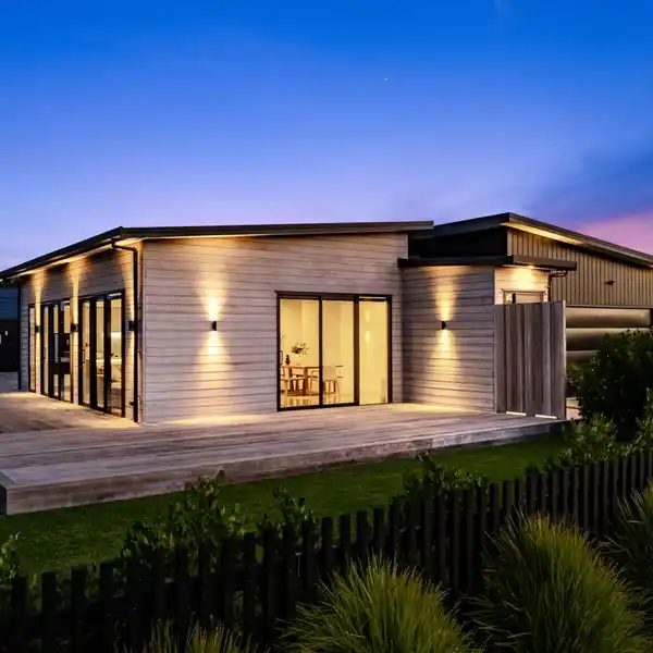 SPACIOUS HOME BLENDING STYLE AND COMFORT