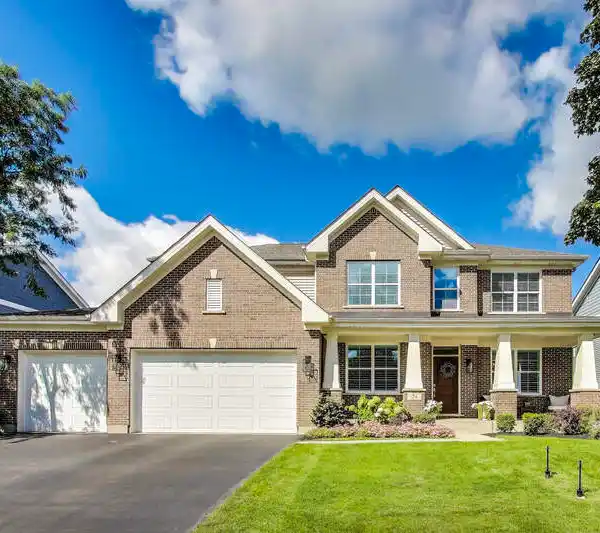 STYLISH RETREAT WITH BACKYARD OASIS AND FIRE PIT