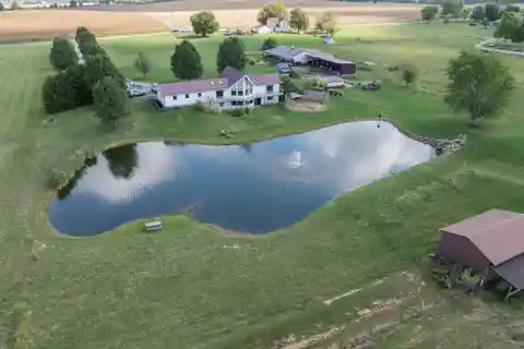 Country Living on over 11 Acres