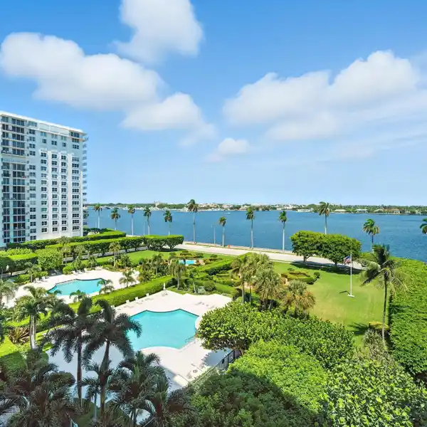 REMODELED HOME IN RAPALLO SOUTH