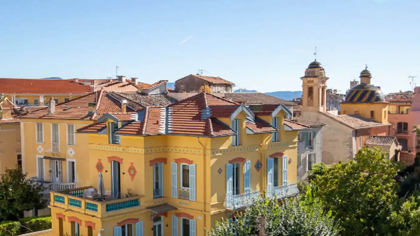 Renovated Townhouse in Charming Vence