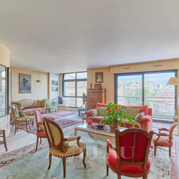 PEACEFUL APARTMENT WITH OPEN VIEWS