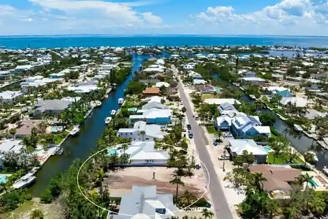 Build a Canal-Front Dream Home