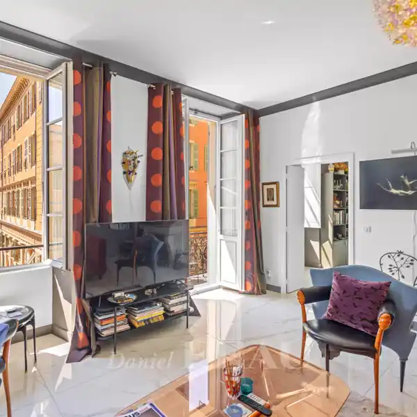GORGEOUS NICE APARTMENT