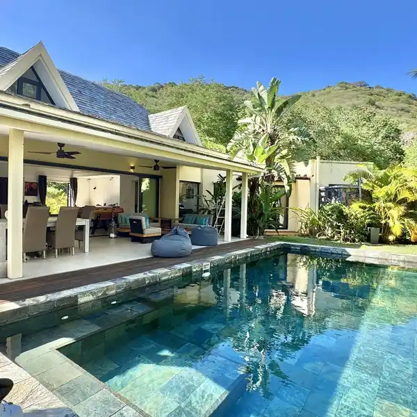 EXQUISITE BALINESE-INSPIRED VILLA