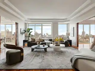 Full-Floor Penthouse with Panoramic View