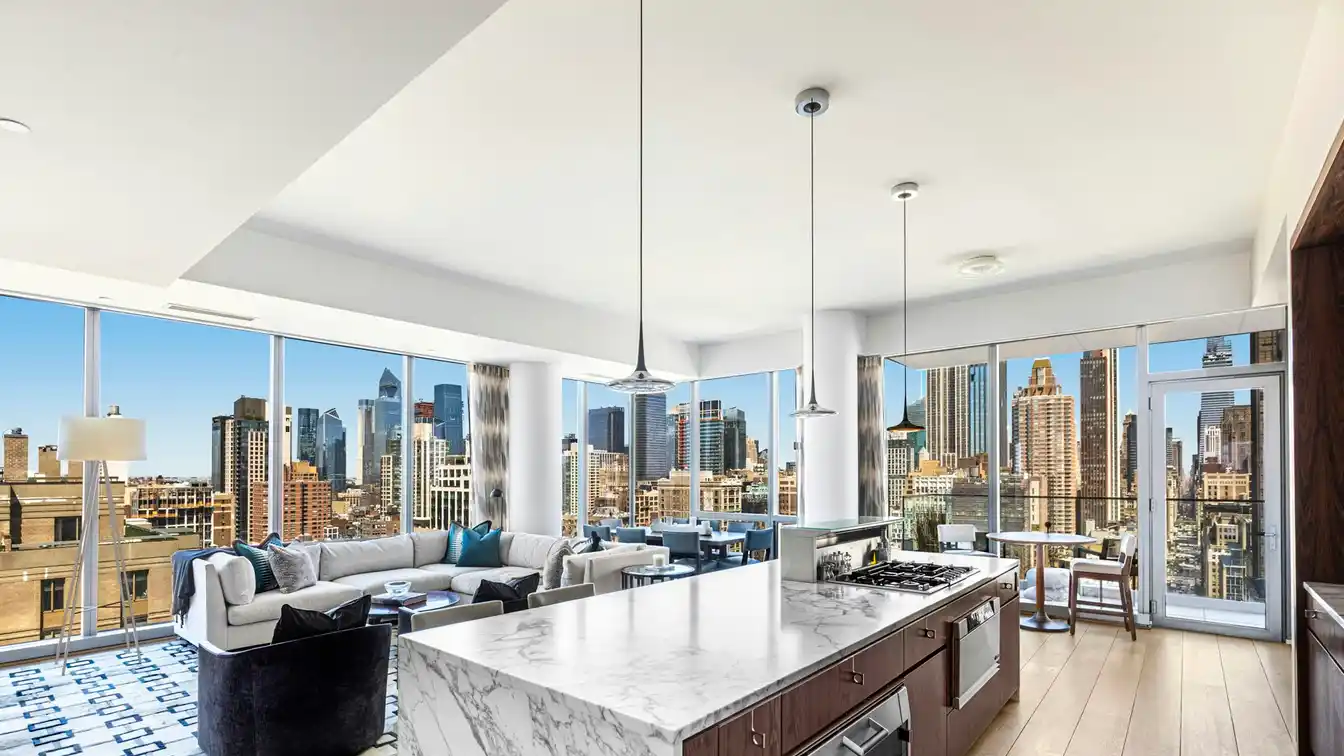 Spectacular Full-floor Apartment for Rent