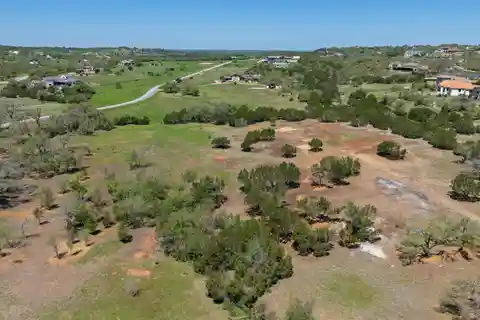 Remarkable 5 Acre Property