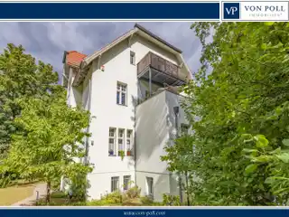Historic Villa in Neubabelsberg