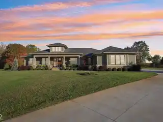 Custom Ranch Home on 1.5 Acres