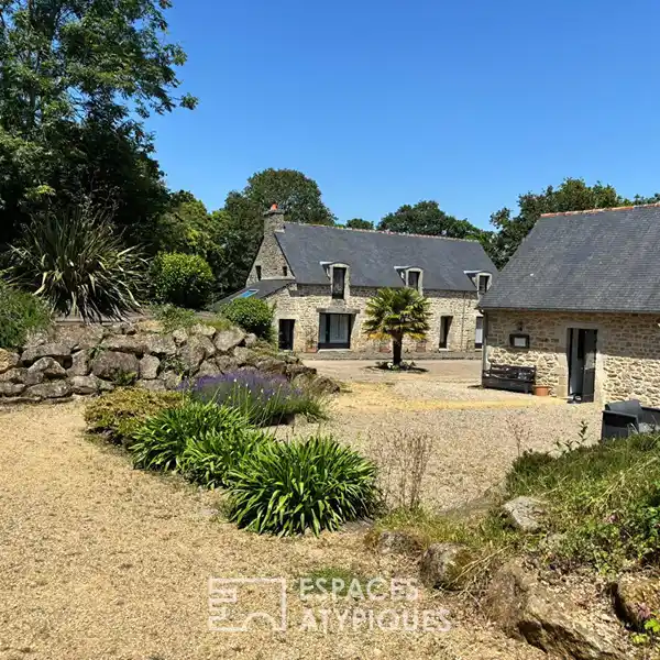 UNIQUE RETREAT BLENDING NATURE AND COMFORT