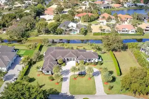 Exceptional Contemporary Home on a Sprawling Acre