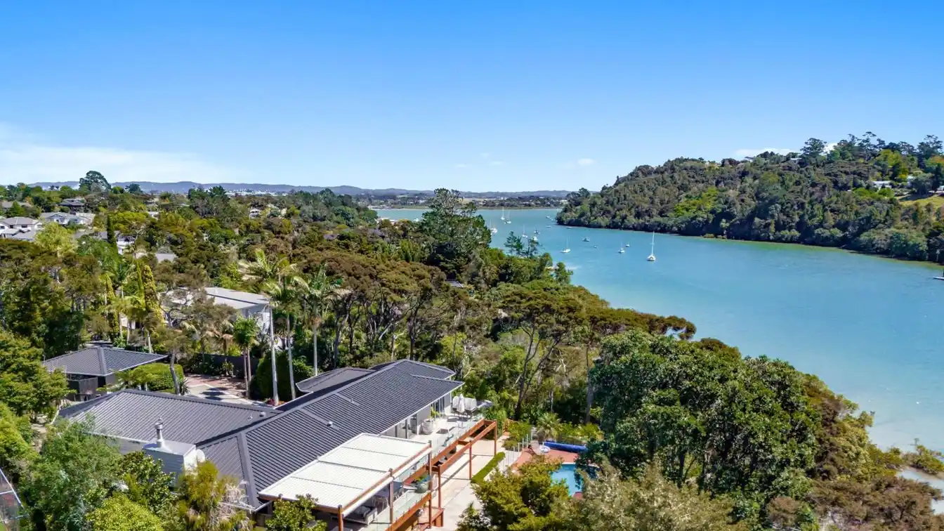 Exclusive Waterfront Living in Greenhithe