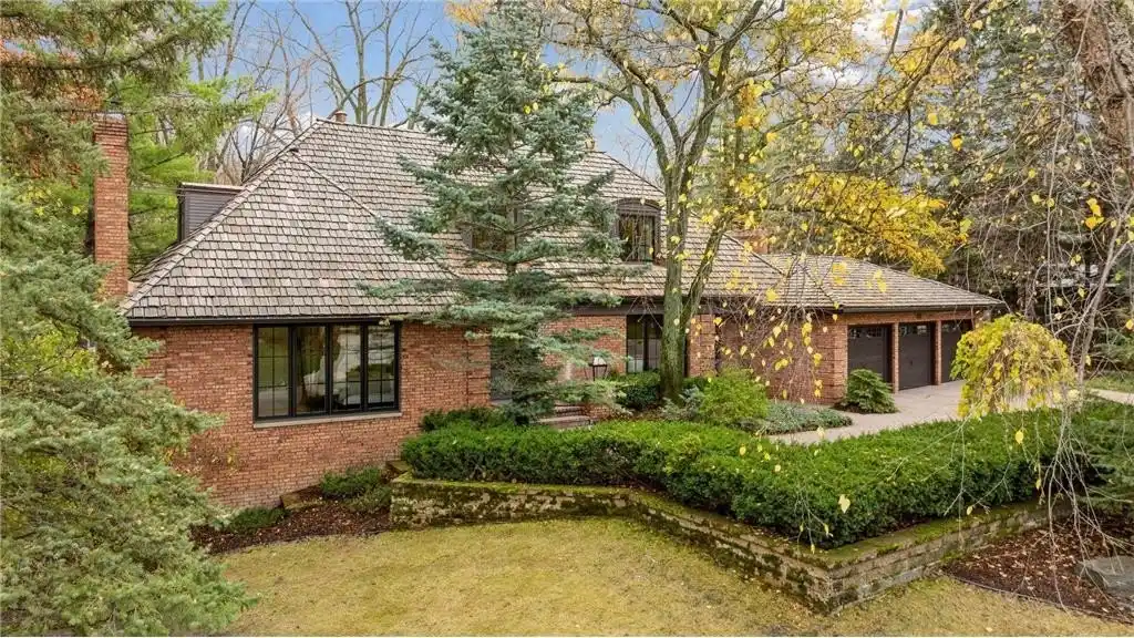 Custom Renovated Luxury Gem
