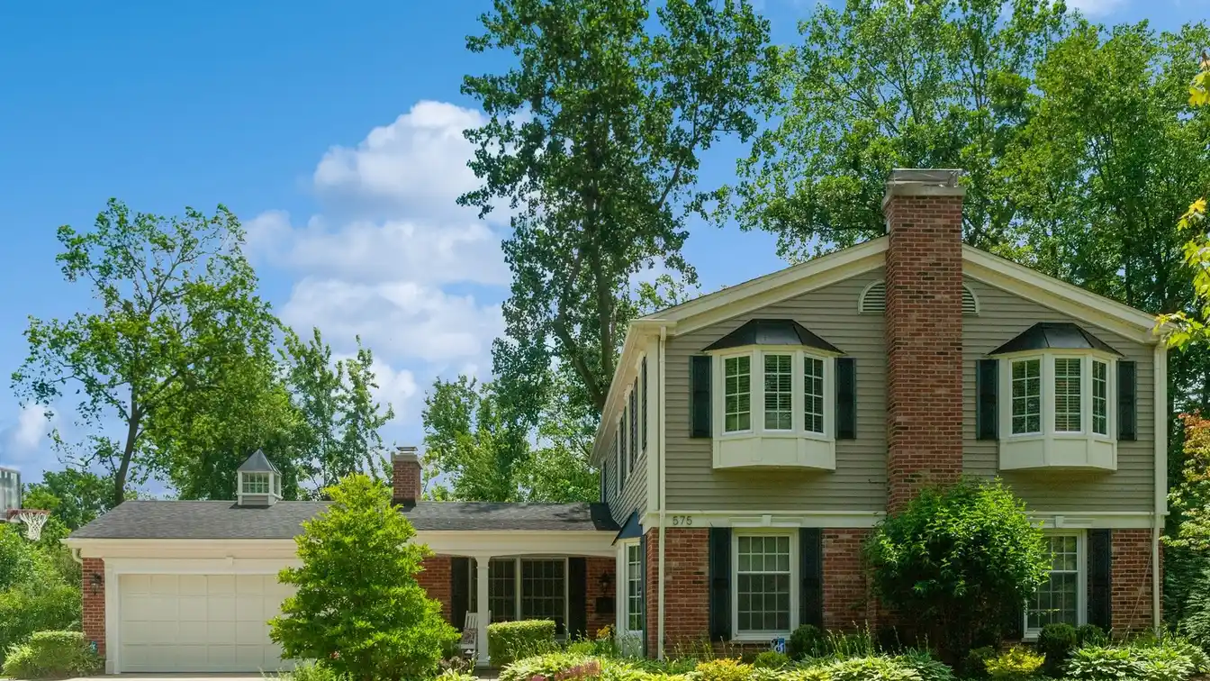 Spectacular Colony Point Colonial