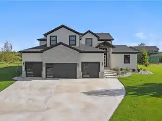 Showstopping Custom-Built Estate Home