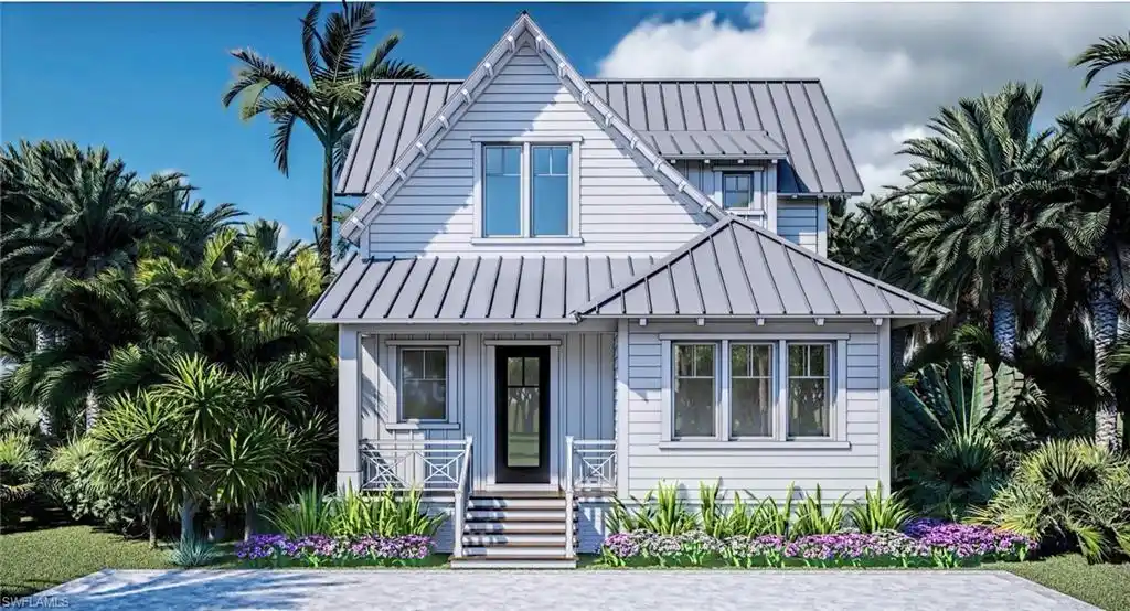 Luxury Living Opportunity in the Heart of Old Naples