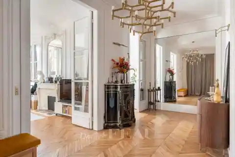 Refined Parisian Residence with Timeless Elegance