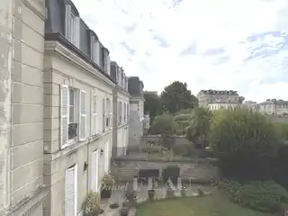 Spacious Apartment in a Prestigious Location