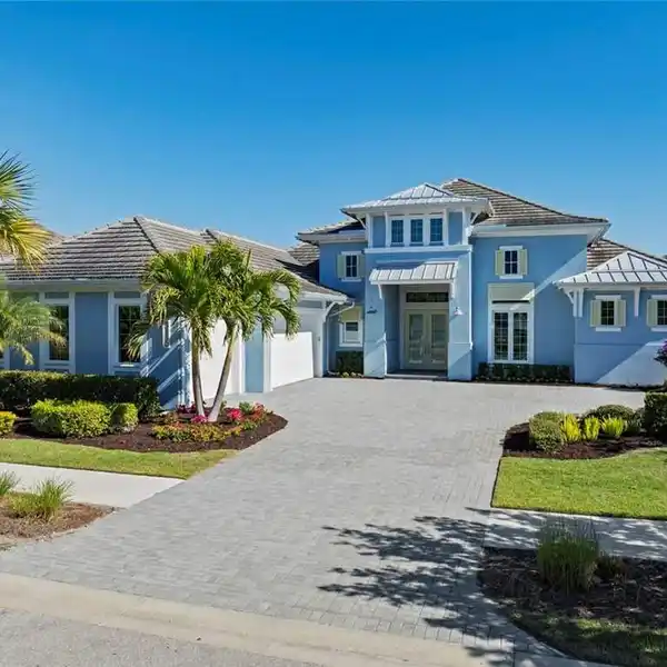 BEAUTIFULLY CRAFTED HOME IN THE PRESTIGIOUS ISLES OF COLLIER PRESERVE