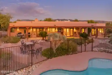 Gorgeous Secluded Luxury Property