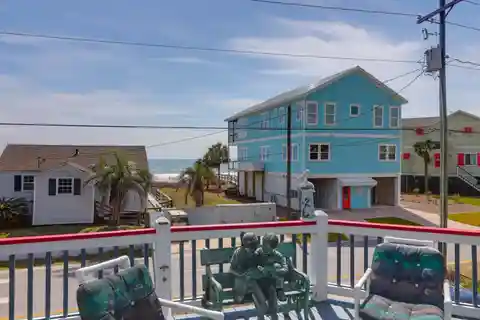 Well-Maintained Home Steps to the Beach