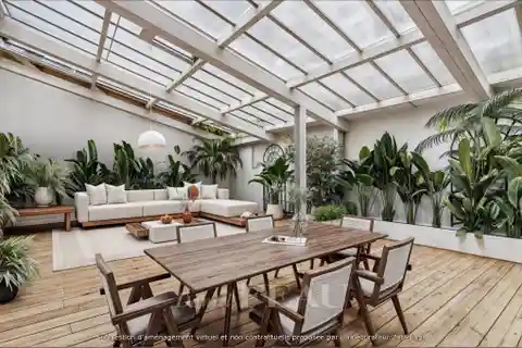 Tranquility in a Vibrant Location